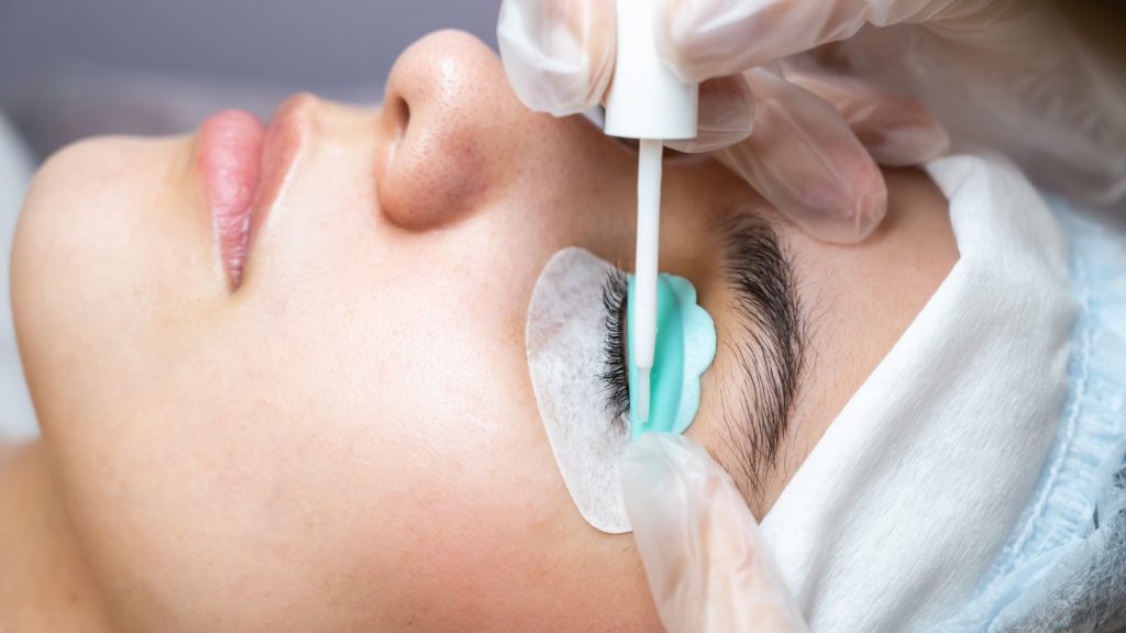 I Got A Lash and Brow Lift - Here's How The Professionals Do It